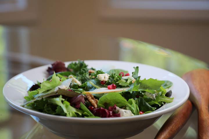 Bleu Winter Salad with Salad Tongs