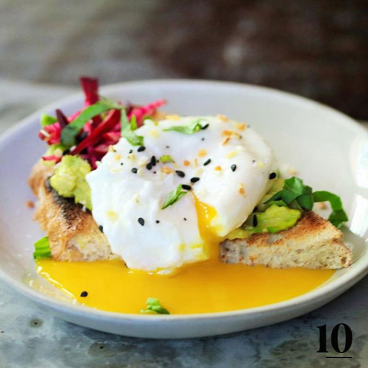 poached egg with smashed avocado toast